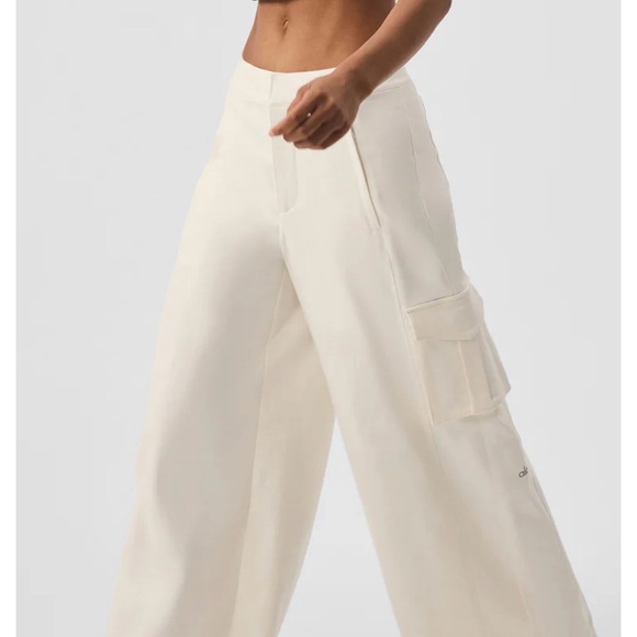 ALO YOGA SHOW OFF WIDE LEG PANTS SMALL - Picture 3 of 8